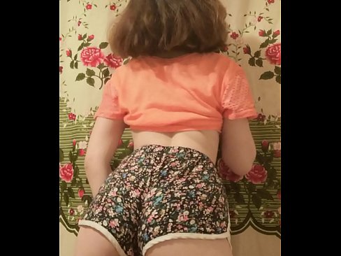❤️ Sexig ung babe som strippar av sig sina shorts inför kameran ❤️ Sluts at sv.rionews.top ❤